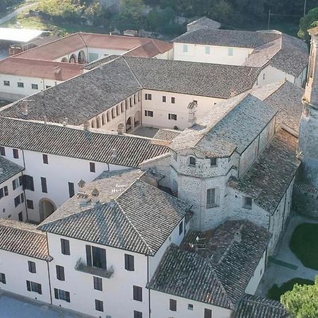 Agriturismo Montecorona Умбертиде Екстериор снимка