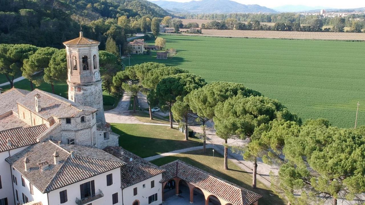 Agriturismo Montecorona Умбертиде Екстериор снимка